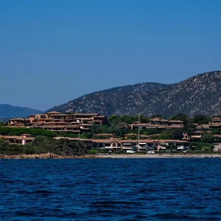 Eliana Yacht & Golf *